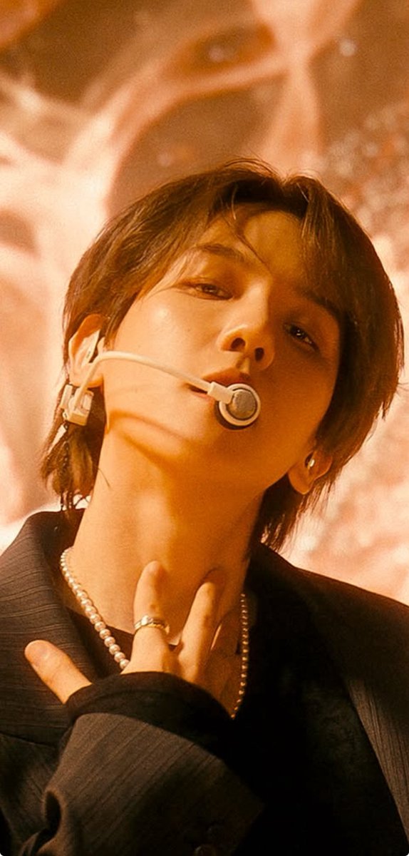 I vote for #BAEKHYUN
#2025MAMAVOTE