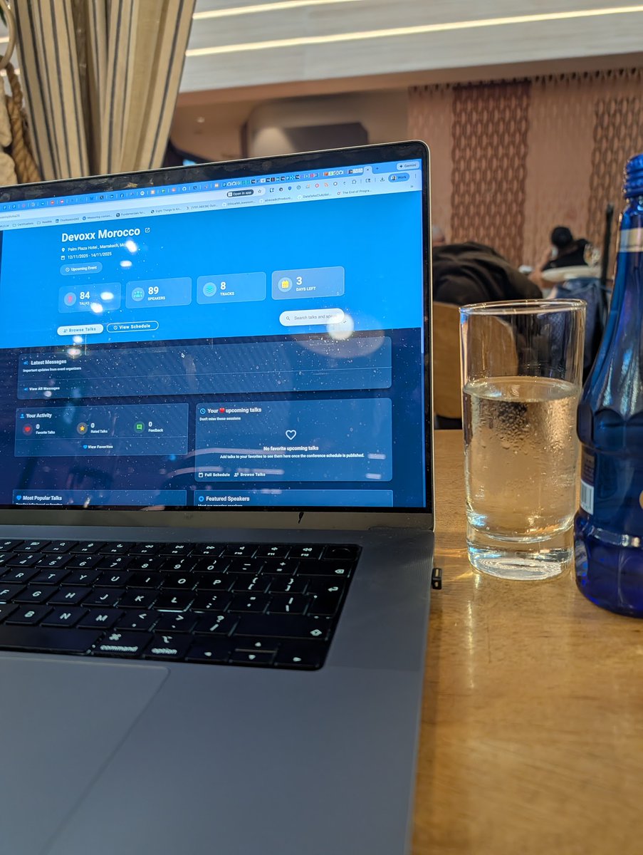 boredabdel's tweet image. It&apos;s that time of the year 🥳 🎉

Heading to Marrakesh 🇲🇦 for @DevoxxMA 🙌

Next week is going to be lite 🔥. Great location, excellent food and amazing community 🙌

#DevoxxMA