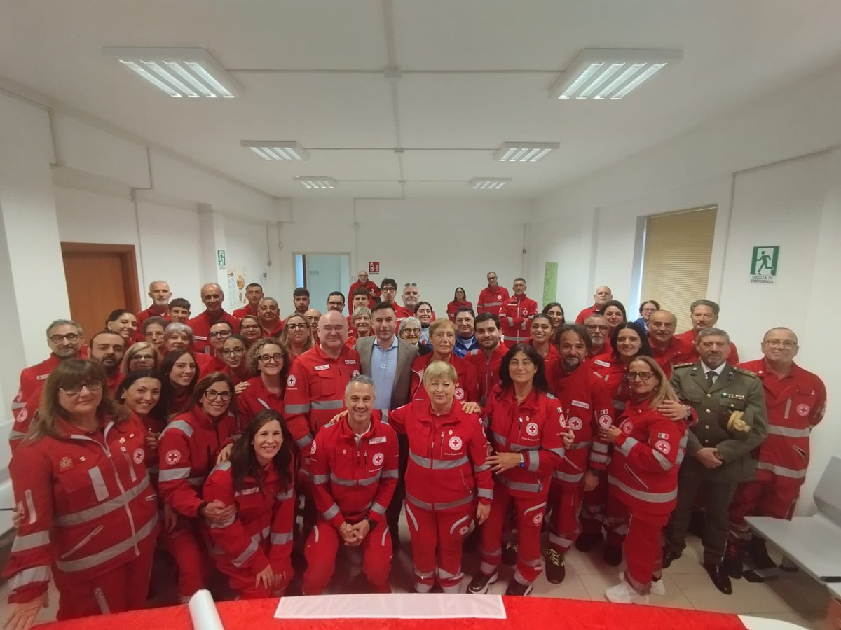 Un grande piacere l’incontro con le Volontarie ed i Volontari del Comitato CRI di Brindisi, momento in cui sono stati presenti anche le rappresentative dei Comitati CRI di Carovigno, Cisternino, Fasano, e Francavilla Fontana-Oria.

Una realtà che guarda al futuro, senza