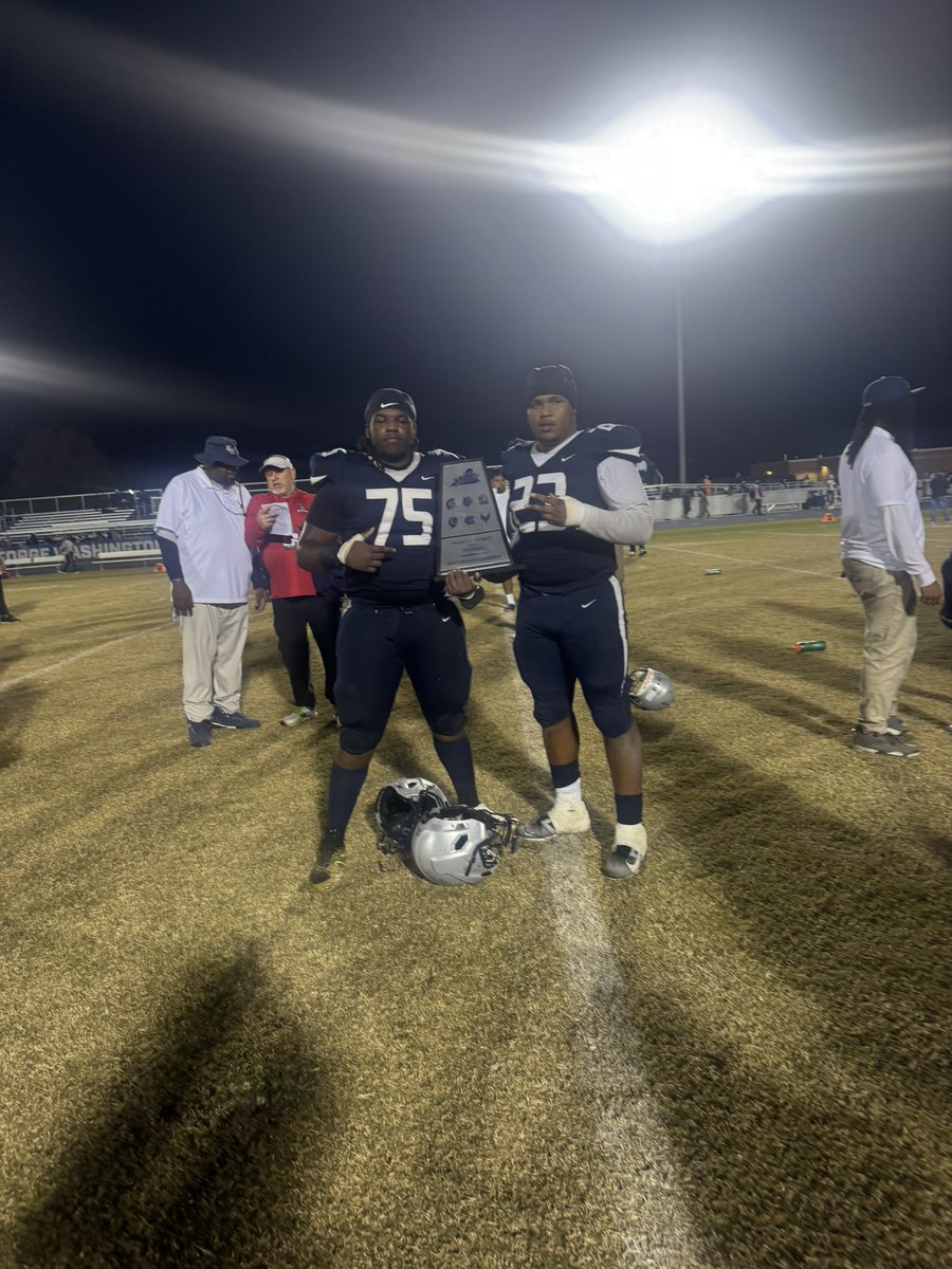 DISTRICT CHAMPS🏆
Round 1 on the clock