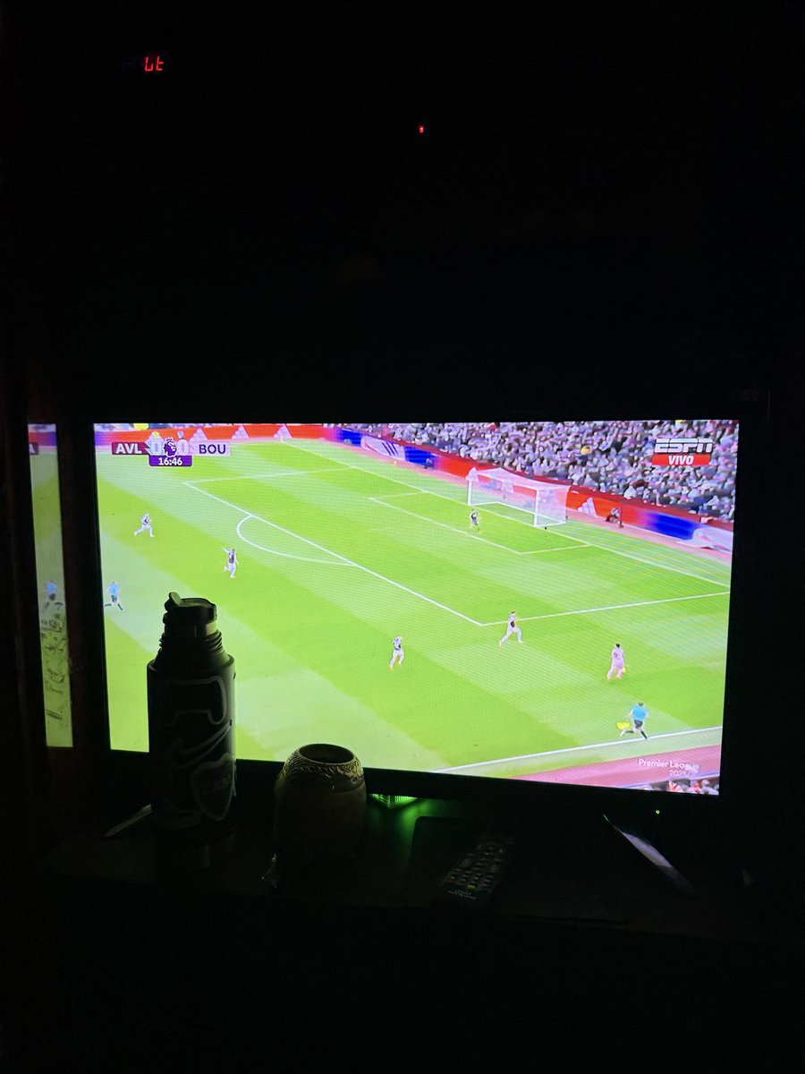 Que sean siempre los domingos sin resaca y buen futbol.🧉⚽️
