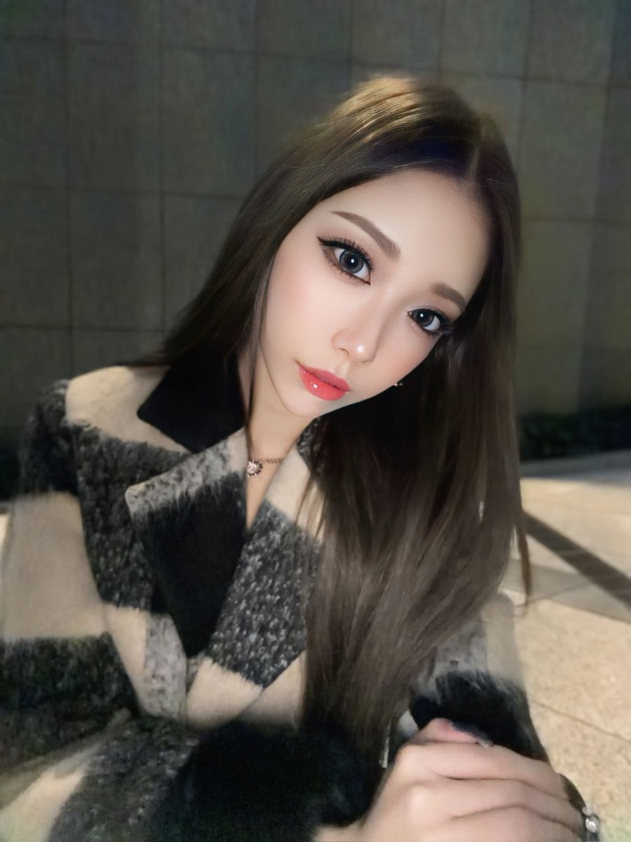 東スポさんで特集組んでもらいました✨ 明日の15時頃に店頭に並ぶので