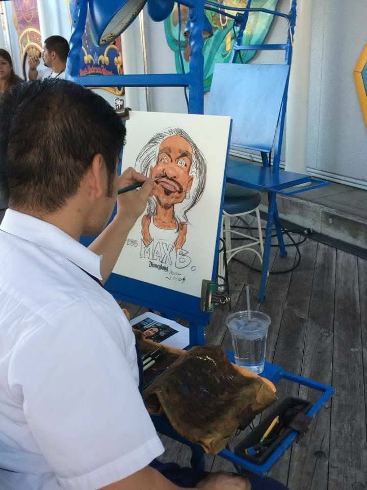 C2thaL2thaIGG's tweet image. 2014, I was at Disneyland and had to bribe dude to draw Max B for me… I still have this painting 🌊🌊🌊🌊🌊🌊