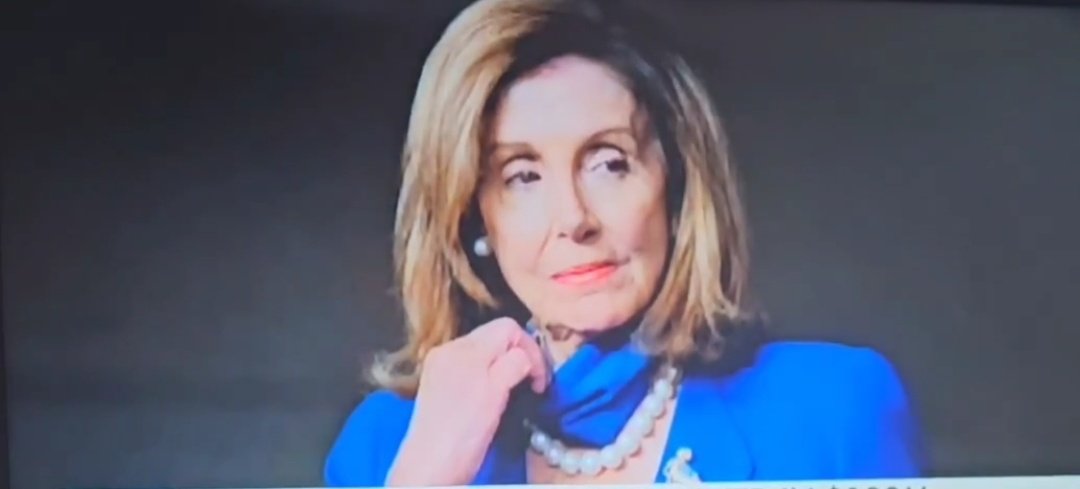 Chicago1Ray's tweet image. BREAKING 🚨

Fox News is reporting that from (1987 to 2025) Nancy Pelosi outperformed the Dow by (17K%)

@RCamposDuffy ~This is the kinda stuff that makes people just hate Govt, clearly inside information

Raise your hand ✋️ if you want Pelosi  investigated for Insider trading