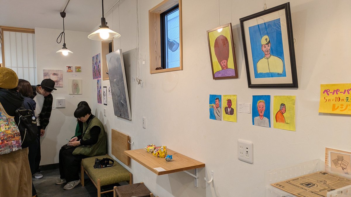 cmor717's tweet photo. 本日は堺紙カフェでのグループ展無事開催出来ました！
たくさんの方にお立ち寄りいただき感無量でした〜
文化祭のようなわちゃわちゃ感で、オリジナル作品満載、なかなか面白い中身になったと思います！
ご来場のみなさま、ありがとうございました☺
#クリエイターズファクトリー https://t.co/C7DEOcQ3Xd