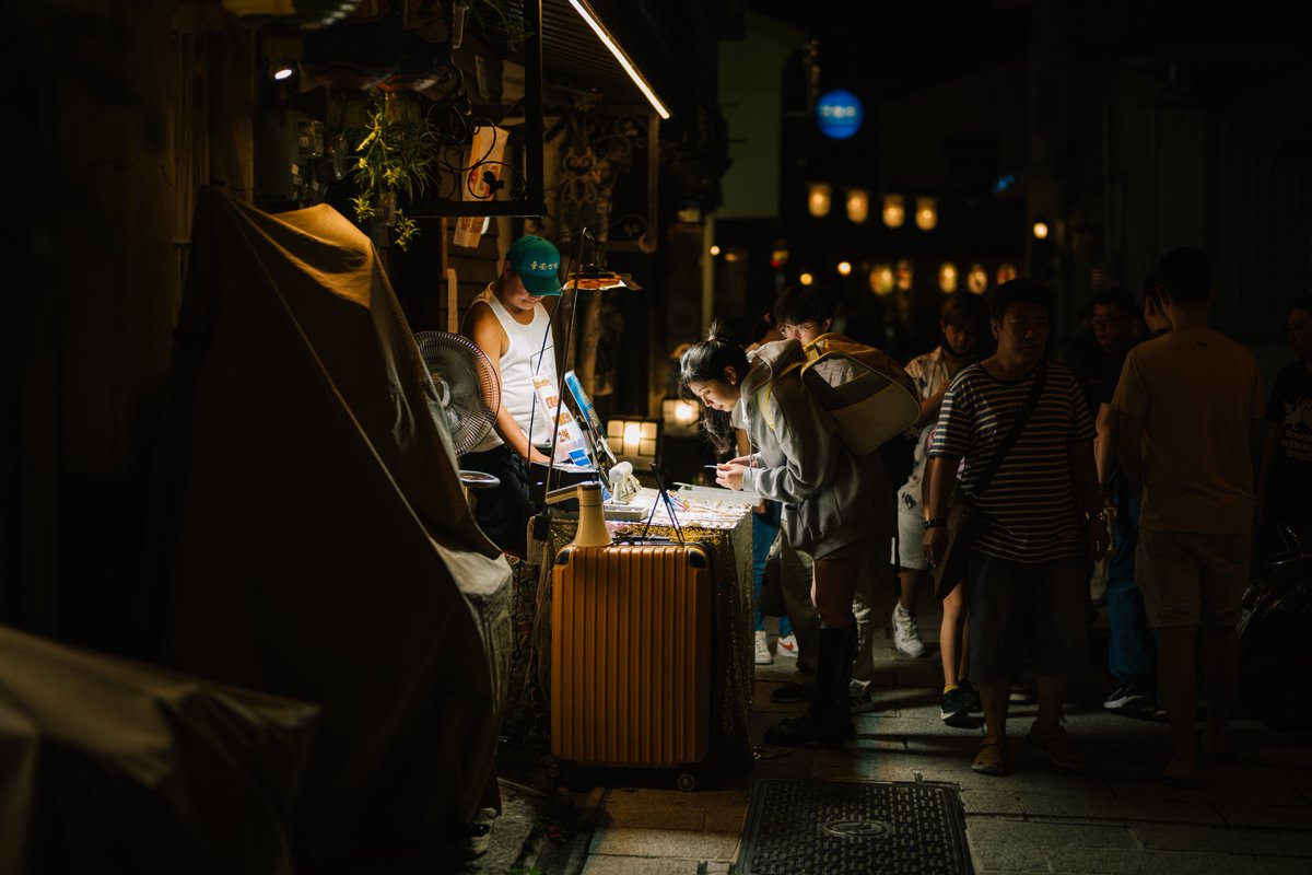 Mikuma1998's tweet photo. Street Photography in Taiwan https://t.co/waYfPQvKKv