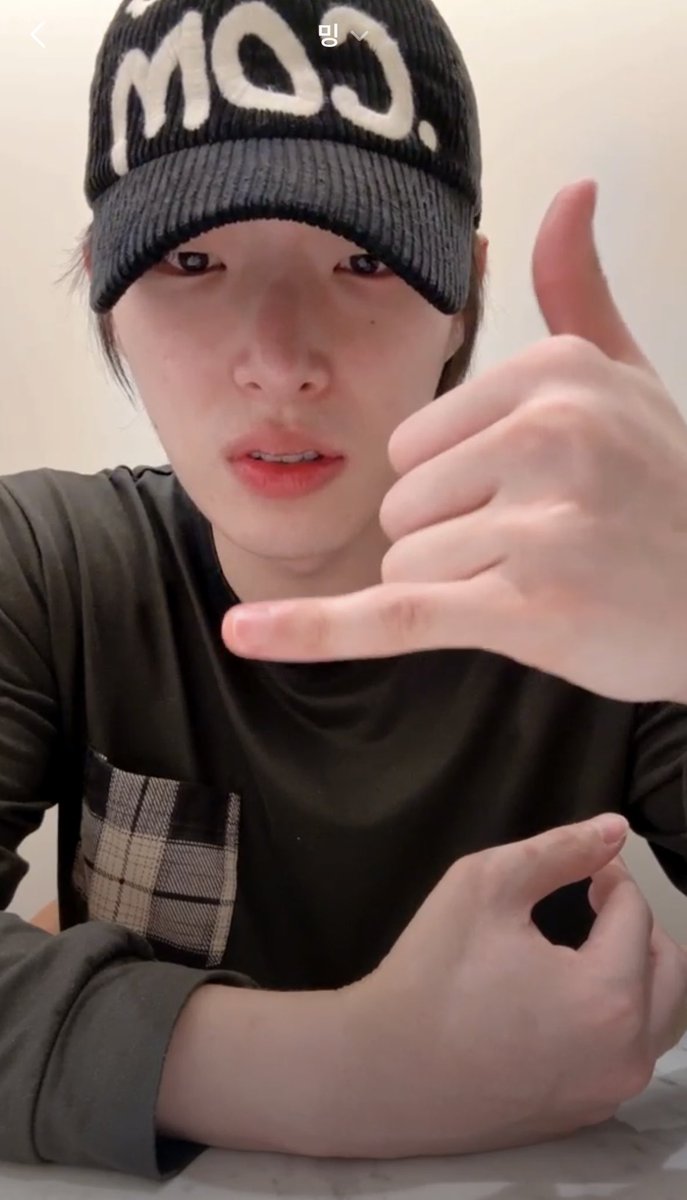 ateeztakemy_'s tweet image. 공주 아푸지말고,, 와줘서 고마워
근데 다쳐서 속상한건 어쩔 수 없움……..
볼따구랑 눈이랑 코 다 빨개서 감기왔나 걱정되고 아무튼 밍기야 한국 오면 꼭 병원 가봐야해
오늘도 사랑해 정말 수고했어