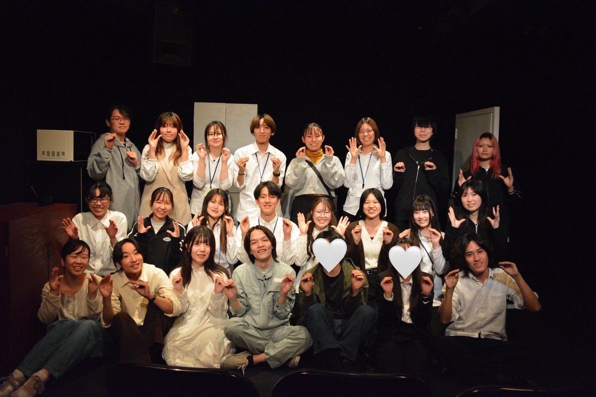 ranpaku0501's tweet photo. 演劇ユニット「らんぱく」第二回公演
                   『気霜とマフラー』
          無事終演いたしました！！❄️🚘

ご来場頂いた皆様、関わってくださった皆様誠にありがとうございました。

ご感想は
 #らんぱく気霜
 #演劇ユニットらんぱく
をつけてぜひご投稿ください✨️

またどこかで。 https://t.co/gve00IOhMg