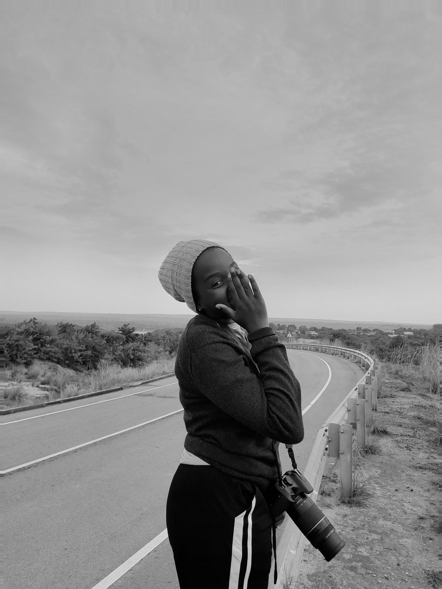 larebae_1's tweet image. Good evening world ♥️