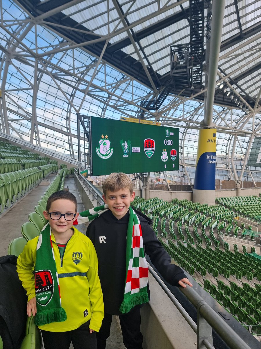 All set now.cmon @CorkCity🇮🇹 #cupfinal