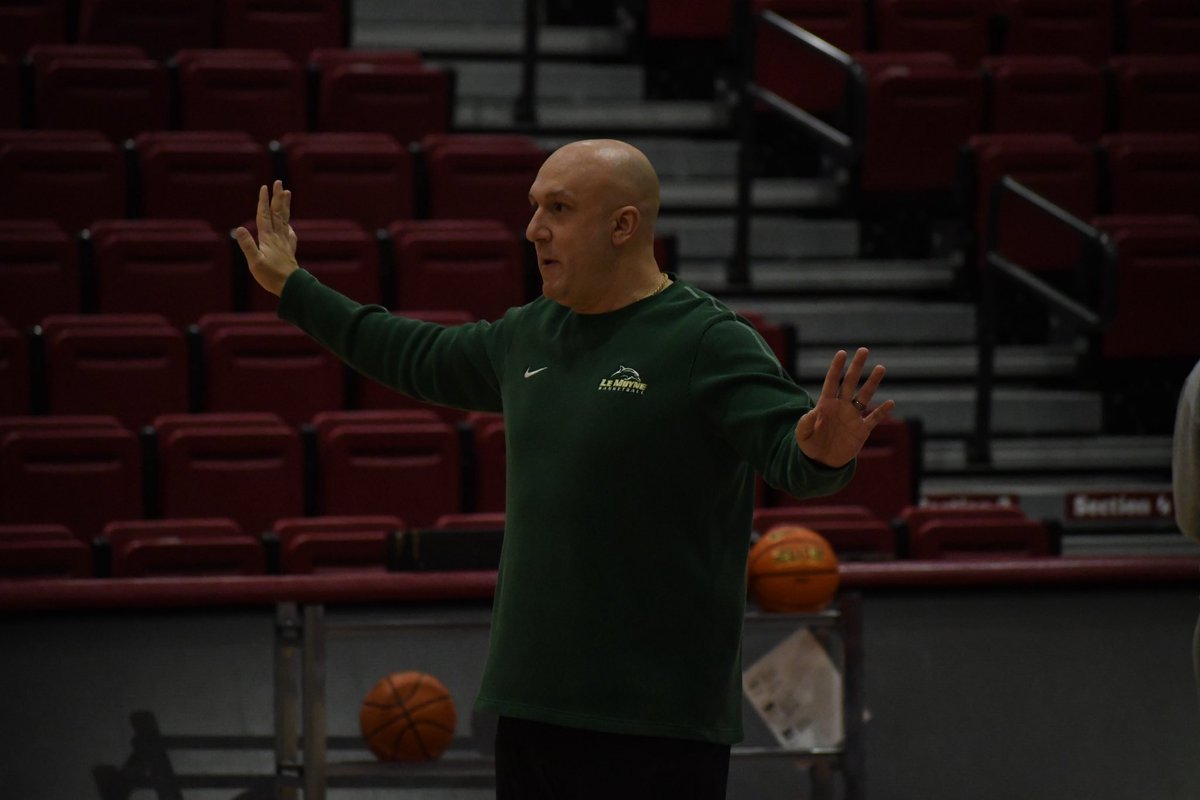 Le Moyne Women's Basketball tweet media