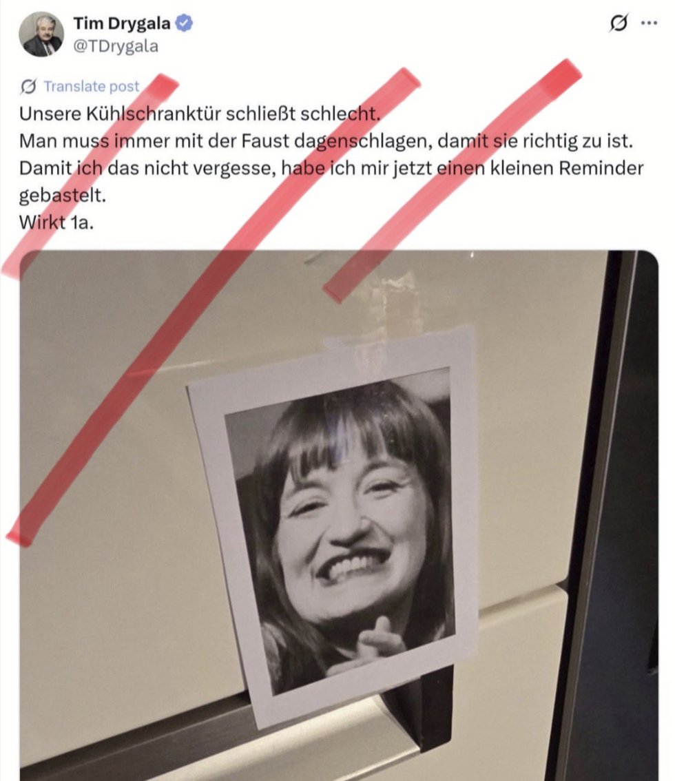 Lustig. Viele, die die zu Bernd Baumanns von Linksextremen angezündeten Autos + Bedrohung seiner Familie geschwiegen haben, echauffieren sich nun über diesen Tweet. Manche sind gleicher als gleich.