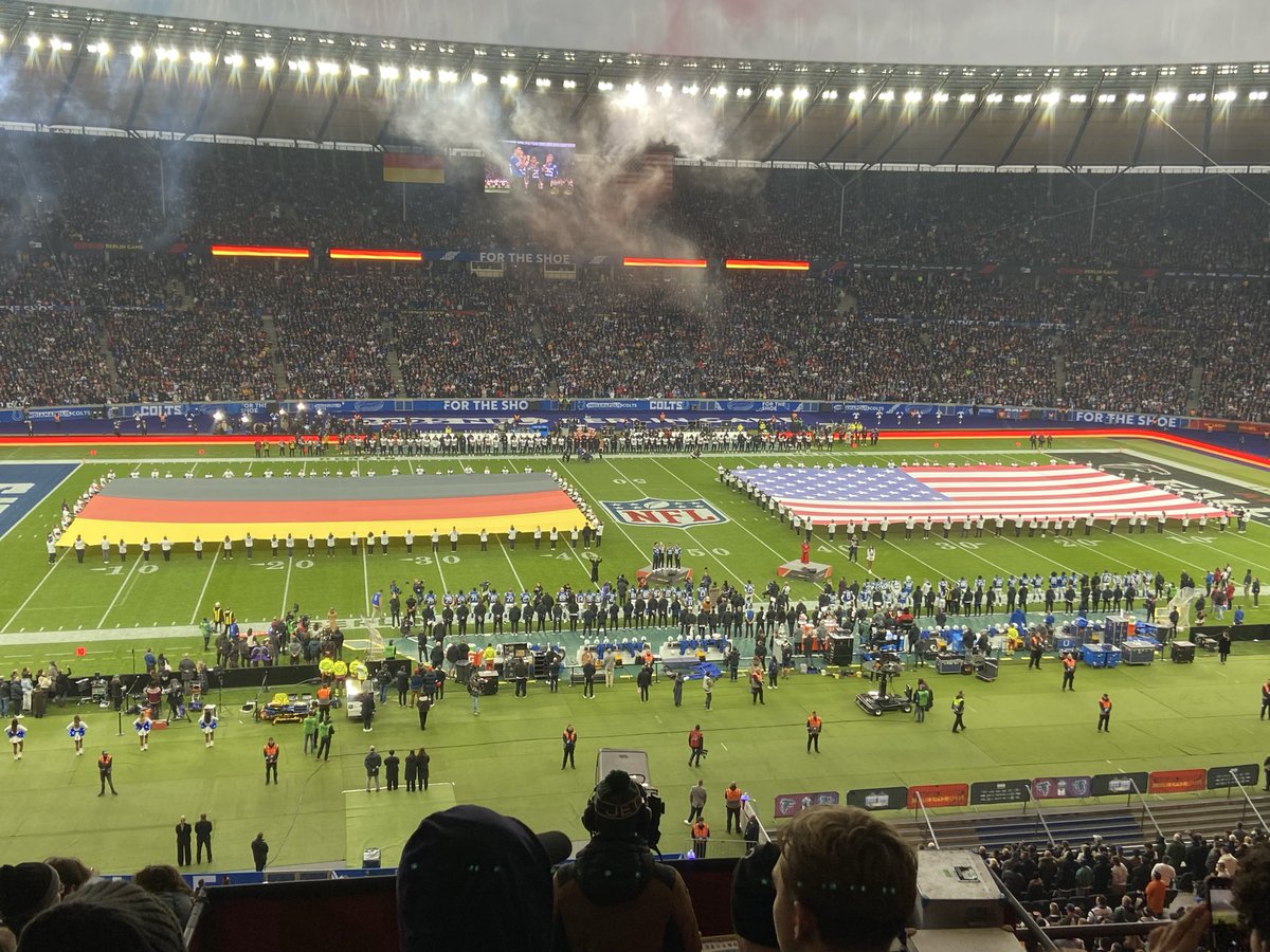 GERMANY VS AMERICA. WHO WILL WIN FOOTBALL.