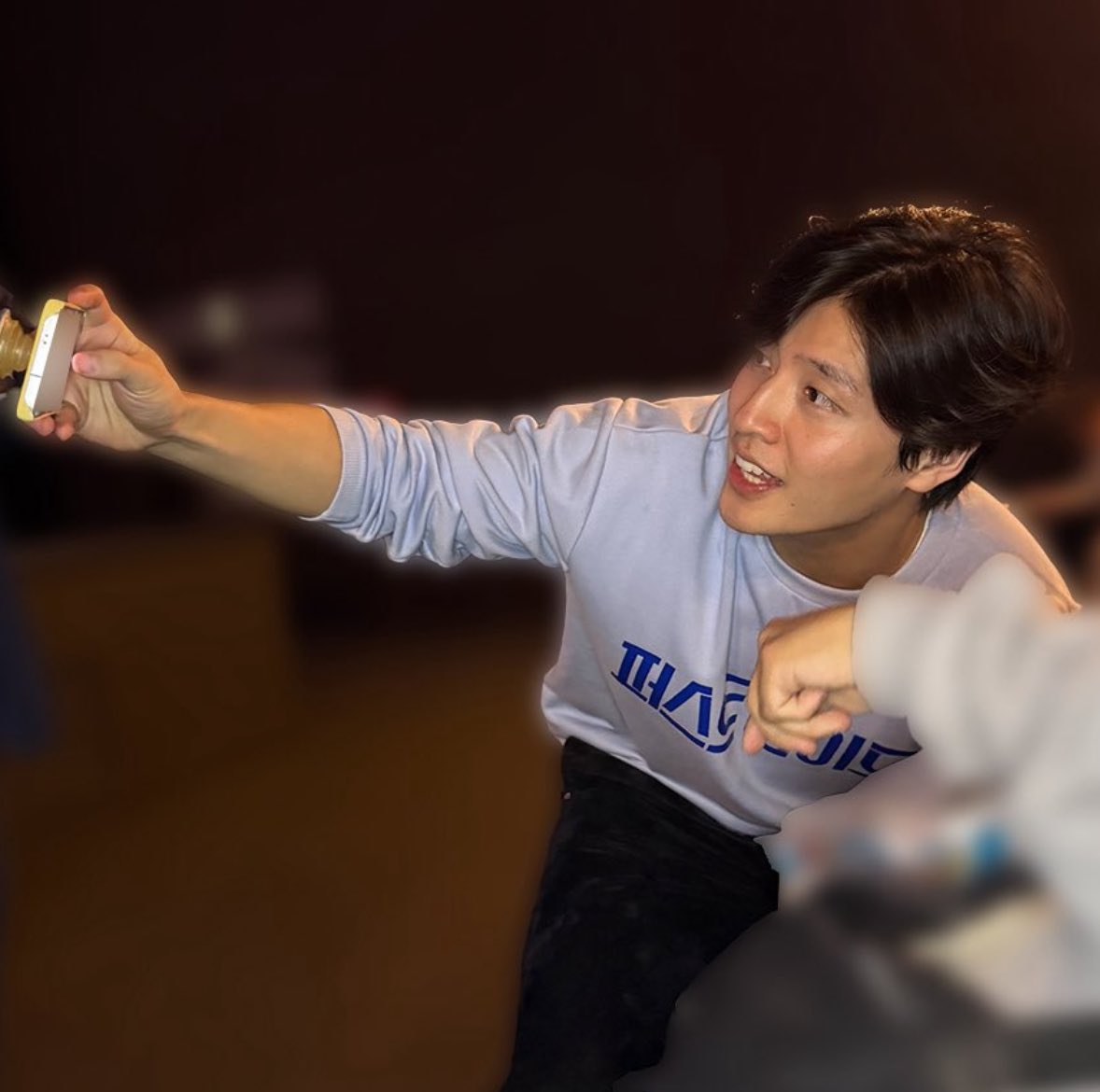 여하먹 tweet media