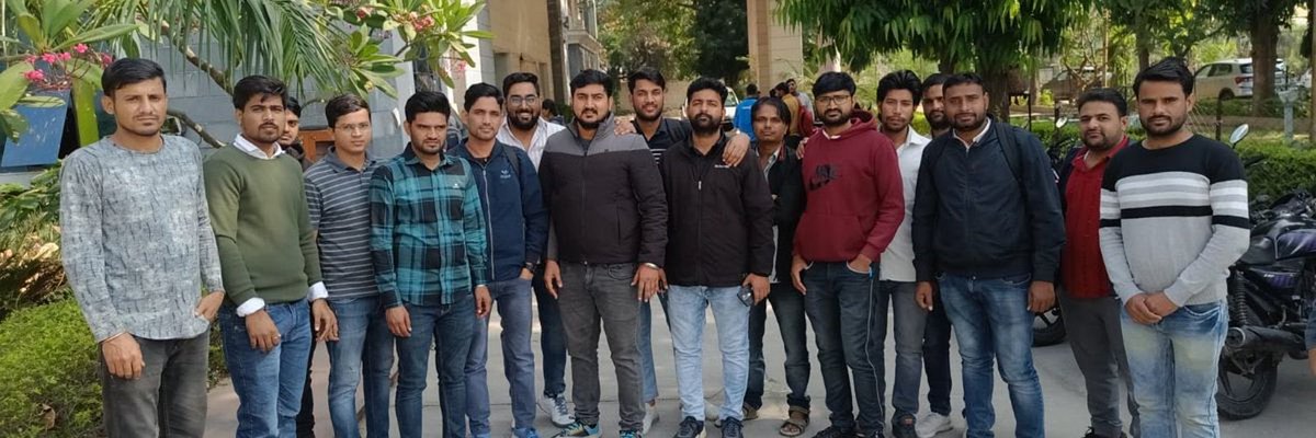 छात्रों की डिजिटल साक्षरता बढ़ाने में राजस्थान कम्प्यूटर अनुदेशक की भूमिका अहम है। 🌟
#राजस्थान_मांगे_कंप्यूटर_शिक्षक

हर क्षेत्र में राजस्थान कम्प्यूटर अनुदेशक की उपस्थिति से बच्चों का भविष्य उज्ज्वल होगा। 🖥️ 🔰
#राजस्थान_मांगे_कंप्यूटर_शिक्षक