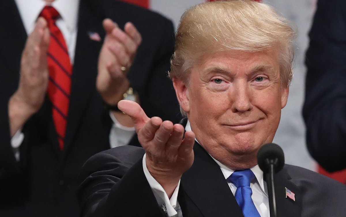 DefiWimar's tweet image. 🚨 BREAKING

TRUMP SAYS: “AMERICANS WILL GET A $2,000 DIVIDEND PAYMENT.”

WE’RE ONE STEP AWAY FROM THE BIGGEST BULL RUN EVER IF THIS HAPPENS.

JUST LIKE 2021 DURING COVID...

GIGA GIGA GIGA BULLISH FOR MARKETS!