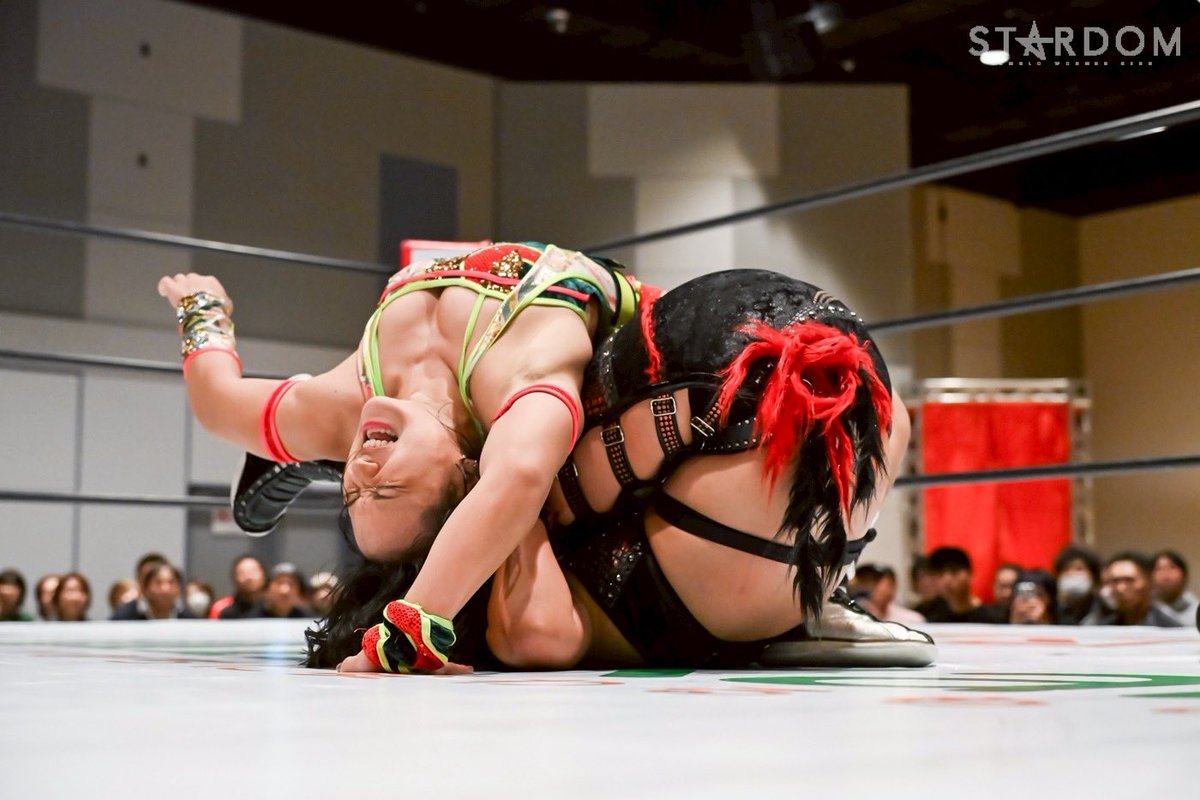 saya_5_19's tweet image. CHAOSな試合をSTARSが制しました！
その力がSTARSにはある。

ゴッデスタッグリーグ公式戦でなかろうが、きっちりしっかり勝利を繋げる。
擦れば実現できるものがある。

ようやく小波から3カウントを取れたぞ！　　　　
アンタを倒さなきゃいけない理由がある。

狙えるものは全て狙うぞ

#STARDOM…