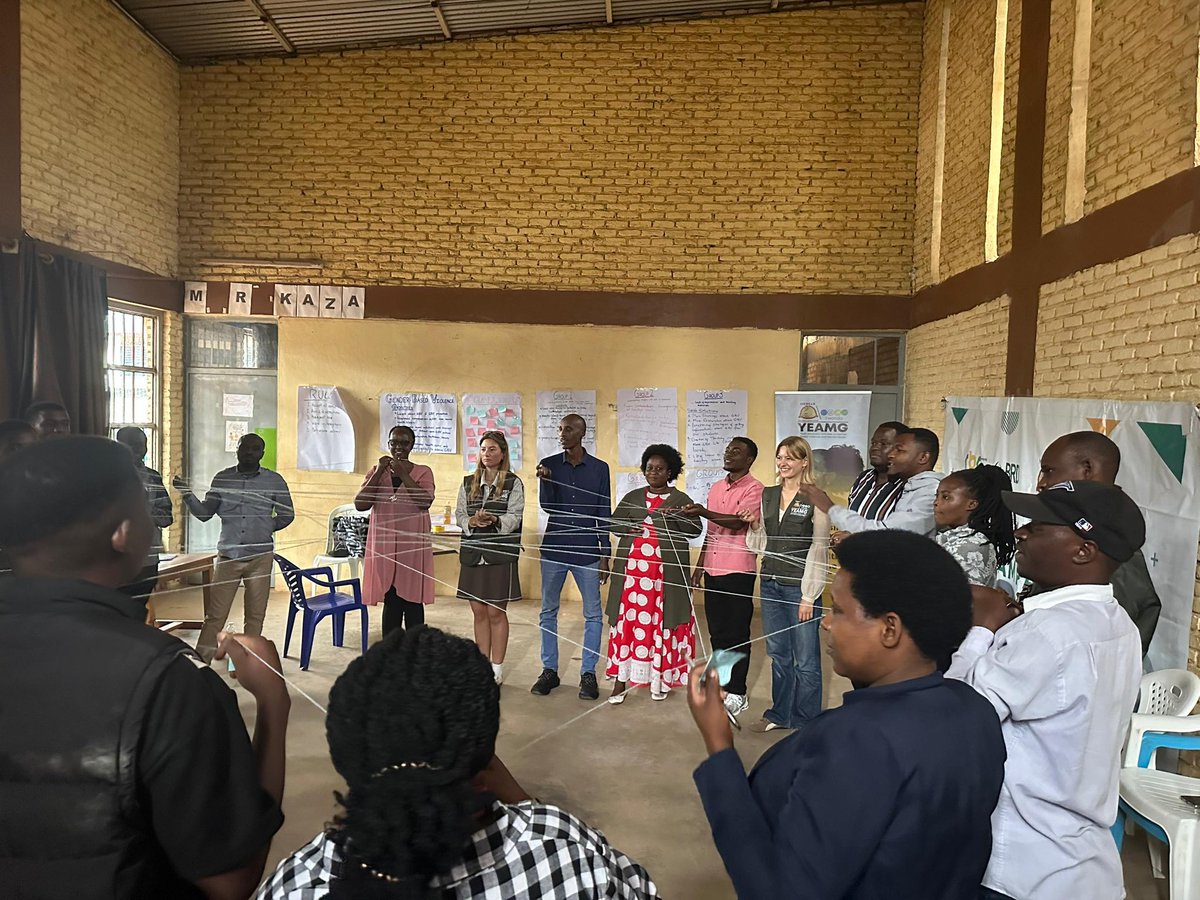 Yesterday in YEAMG Project Phase 2, we held aworkshop with mentors and teachers from our partner schools in Kigali! 📍  
The focus was on addressing GBV, strengthening school health clubs, and promoting sustainable prevention methods.

Empowered teachers = empowered students! 💛