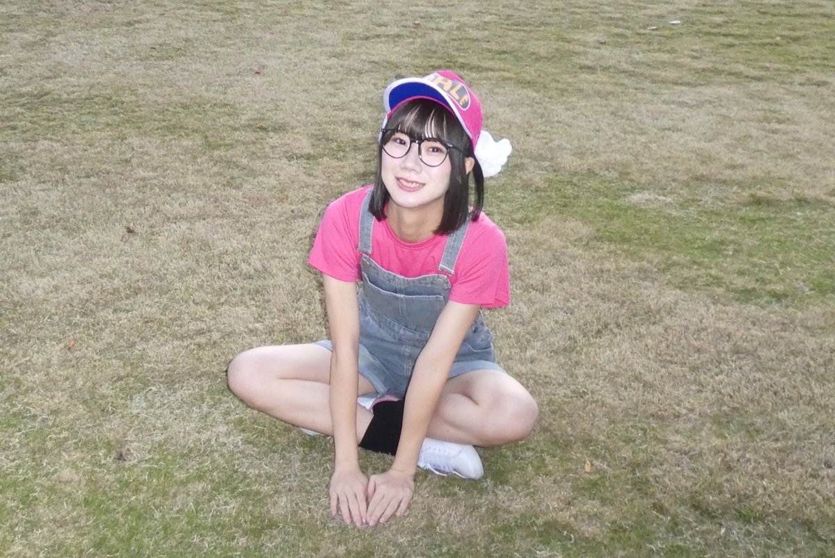 aiko_btn06's tweet image. だいぶ遅れましたが、、
はっぴーはろうぃん2025🎃👻💖

今年はお友達とアラレちゃんの仮装をしたよ〜

#HappyHalloween
.