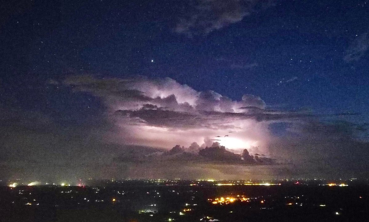stmchsr01's tweet image. Various lightning aerials this year

#aerial #cloudscience #cloudphysics #meteorology #physics #aerospace #engineering #storm #cumulus #thunderstorm #wx #clouds #aerial #otherworld #aboveclouds #air #watervapor #science #cloudscape #cottonball #blanket #meteorology #kywx #tnwx