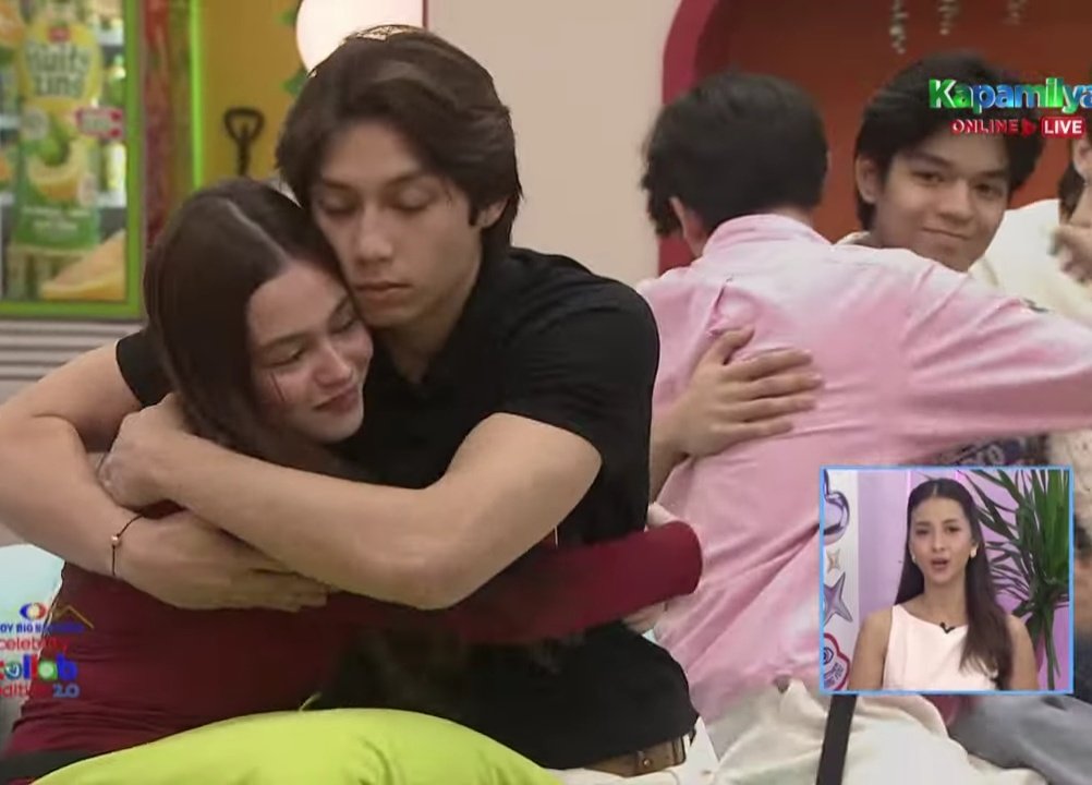 talmejes's tweet photo. fighting sweethearts is safe, thank you LORD! THANK YOU!!

#KrystalMejes
#PBBCollab20FirstNomi https://t.co/jcpFybGz1D