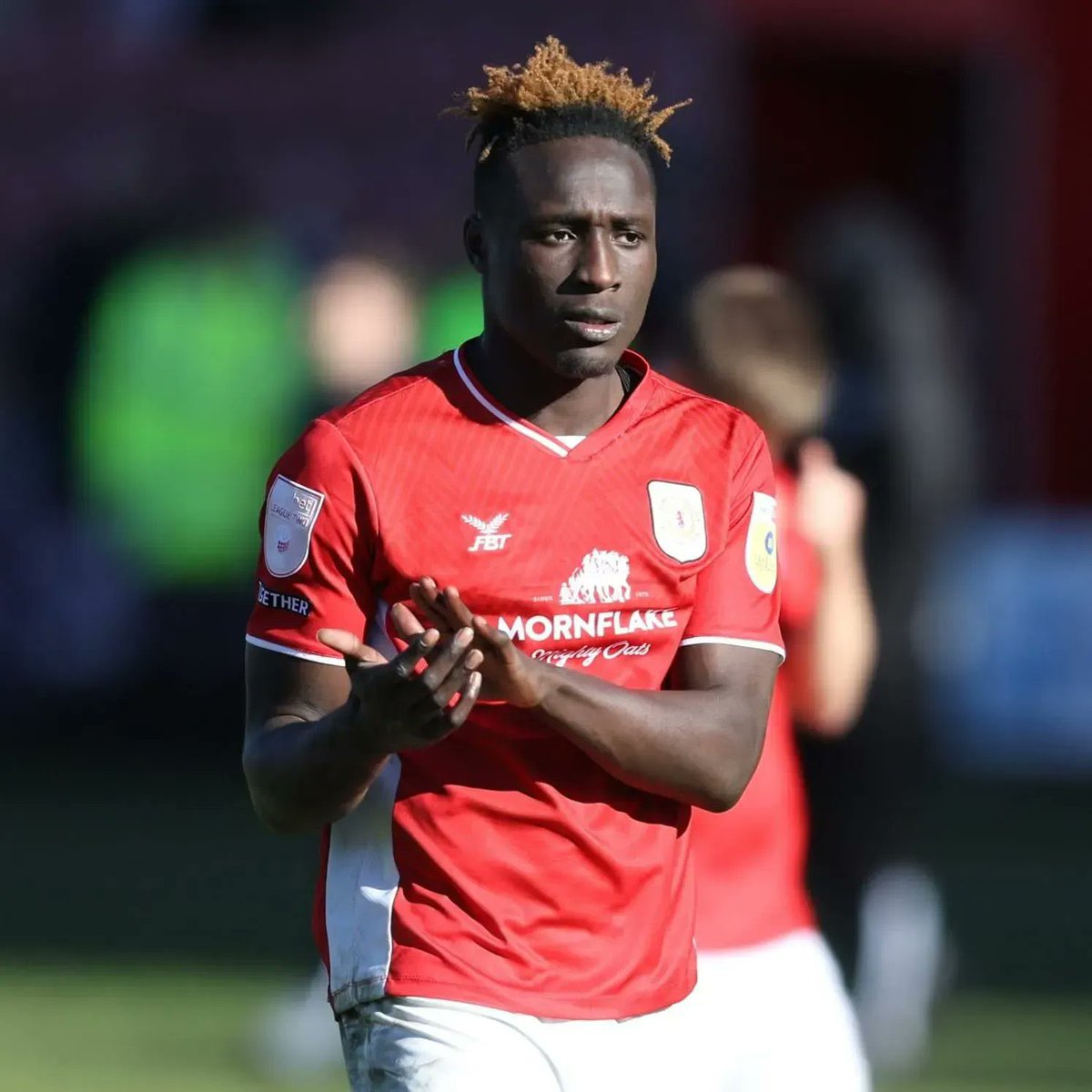 mertoz_berk's tweet photo. Kocaelispor’un sağ kanadı Daniel Agyei, Galatasaray karşısında şık bir gol attı. 28 yaşında. Geçen sezon Leyton Orient’te forma giydi. İngiltere 1. Lig’inde 54 maçta 13 gol, 9 asistlik katkı sağladı. Selçuk İnan, oyuncuyu Antep’e getirmeyi planlıyordu. Yolları Kocaeli’de keşişti. https://t.co/3Dg0OrtRC3