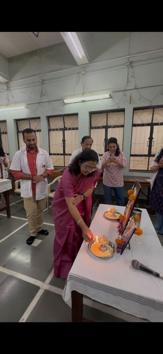 AADARFOUNDATION's tweet photo. Glad to announce that in the period of extreme shortage of blood stores in Pune, AADAR Foundation organised an urgent blood donation with @jkbbpune @ Bedekar Ganpati. We were to help with 50+ donors in this time of crisis. 

#aadarfoundation #BloodDonation https://t.co/Ub3VoY3Xfs