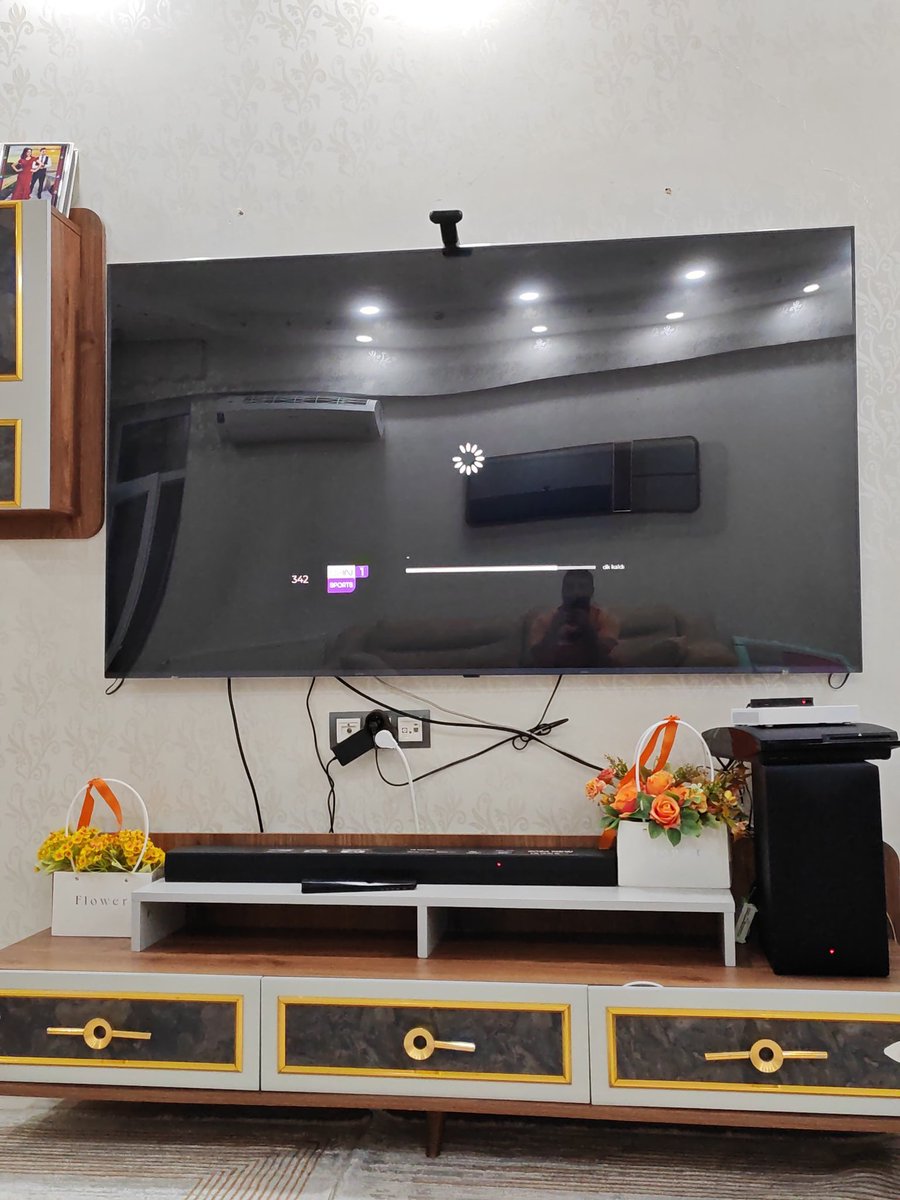 Maç saatinde sisteminiz coktu. Size bu maçlar için ödeme yapiyoruz.. kaçak yayın yapanlar bile sizden daha başarılı. Haftizi rezil ettiniz. Bunun için nasıl bir tazminat odeyeceksiniz çok merak ediyorum ??? 

#Galatasaray
#todtv