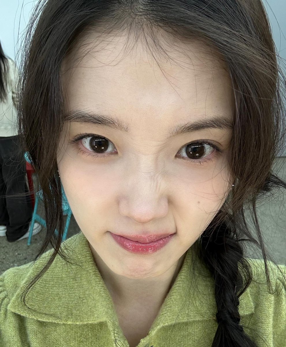 Day 12 (2nd VOTE)

I vote for #iu on #2025MAMAVOTE 

⏰ 2차 투표가 오늘 23:59에 종료됩니다.
The 2nd VOTE ends today at 23:59 KST.

RT is also counted as a vote.
리트윗도 투표로 인정됩니다.