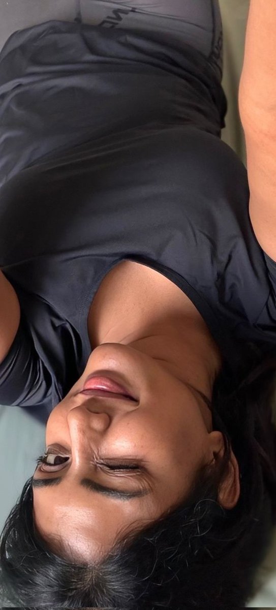 anjanasammu's tweet image. Stars can’t shine without darkness 🖤😍

Sweet dreams 🖤 #EeshaRebba