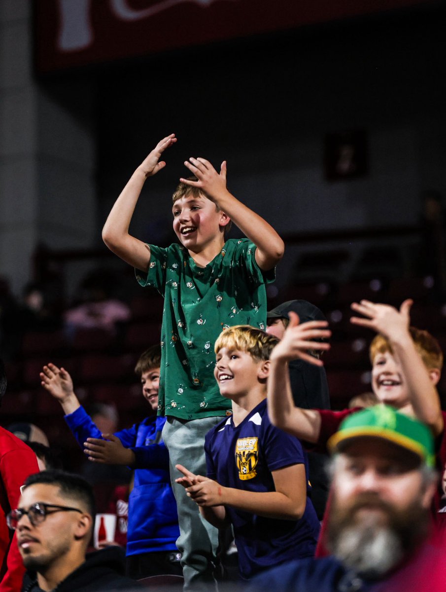 Great first event for <a href="/UMassLegacy/">Commonwealth Legacy Foundation</a> hosting 400 Hadley Elementary Students &amp; Families for <a href="/UMassMBB/">UMass Men's Basketball</a> big WIN over Albany yesterday. Accounted for almost 15% of attendance at the game. 

Our next event will be for <a href="/UMassMBB/">UMass Men's Basketball</a> vs. BC in the <a href="/Hoophall/">Basketball HOF</a> Classic on 12/10 where we have 500