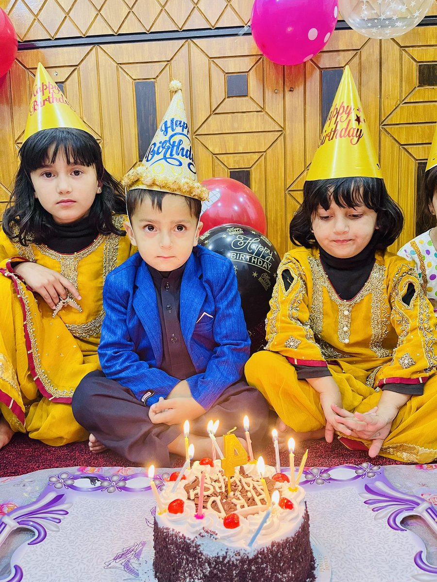 MEssakakar28913's tweet photo. HBD my sweety son Malakzada Ballach khan Mullazai 
With his sis Aiman Malak and Muskan Malak https://t.co/yHORCkbWeD
