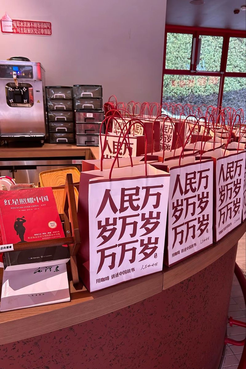 crushZZc's tweet photo. 爱人如养花 https://t.co/nxj0ddihE6