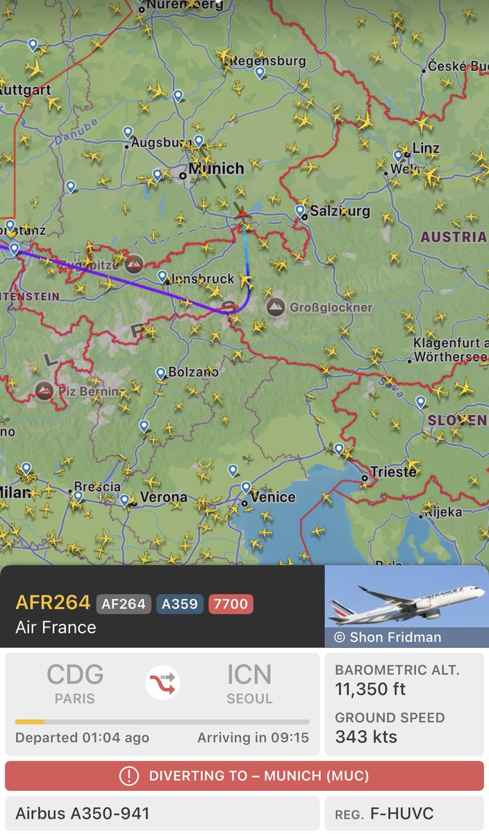 Squawk_Alert's tweet photo. #AirFrance flight #AFR264/#AF264 operated by #AirFrance from #Paris to #Seoul is squawking 7700. The aircraft is an #Airbus A350-900 with registration #FHUVC. Crew has declared emergency and are diverting to #Munich. https://t.co/cSYHJHULHj