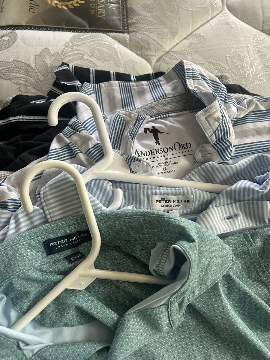 simoncornball's tweet image. Calm Sunday morning laundry, yes I’m better than you, yes I do bag get over it #Lank #gamble