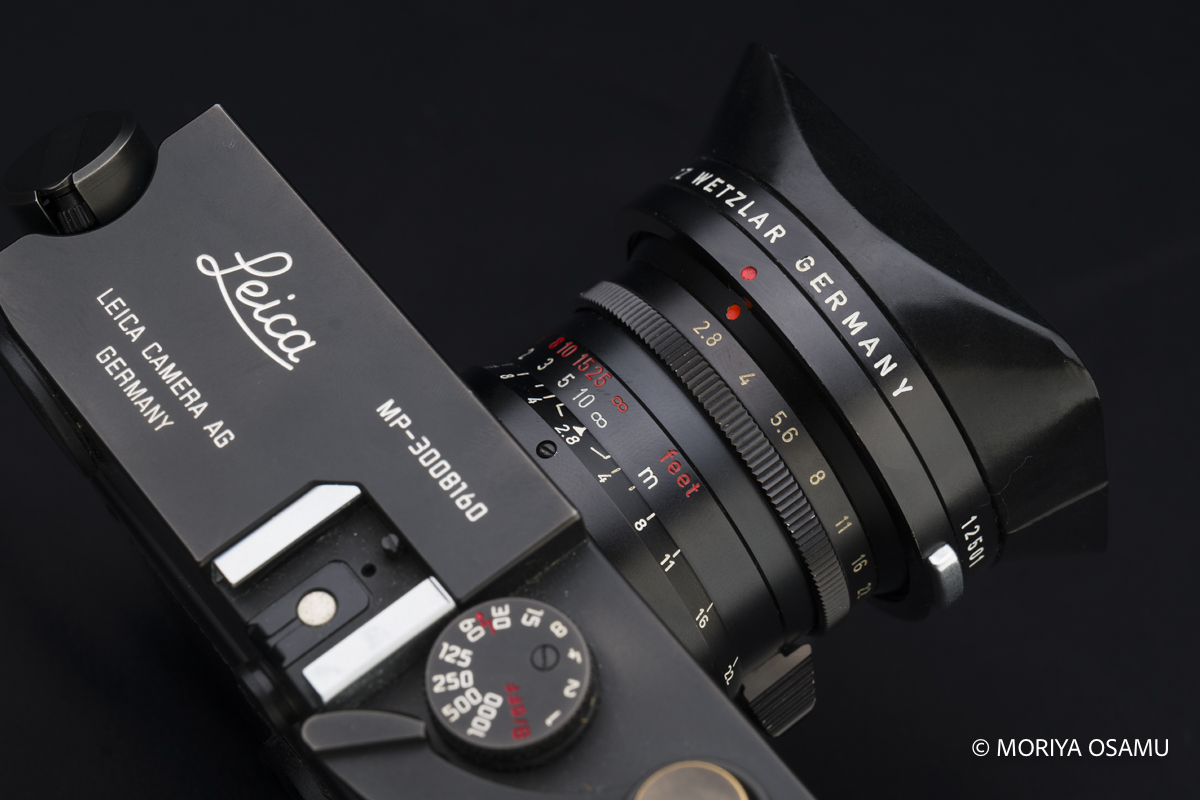 M型ライカの28mmは名レンズが多い。中でも初代エルマリートは特別視されている。特にフィルム時代は、フィルム面ギリギリまで後ろ玉が迫る非レトロフォーカスの描写に憧れたものだ。