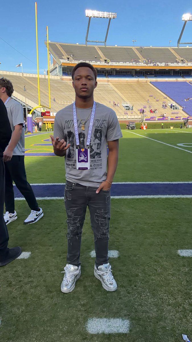 Big thank you to <a href="/lgware/">lance ware</a> <a href="/AlexJohnsonFB/">Alex Johnson</a> for the game invite this weekend to watch <a href="/ECUPiratesFB/">ECU Football</a> take on Charlotte. Your time is very appreciated! Very much loved everything that I saw and experienced. 🙏🏽

<a href="/coachglass52/">Joe Glass</a> <a href="/Coach_B_Harrell/">Coach Blake Harrell 🏴‍☠️🏴‍☠️🏴‍☠️</a> <a href="/CoachT_Will/">Tarron Williams</a> <a href="/Dyrell_Roberts/">Dyrell Roberts Sr.</a> <a href="/DonCallahanIC/">Don Callahan</a>