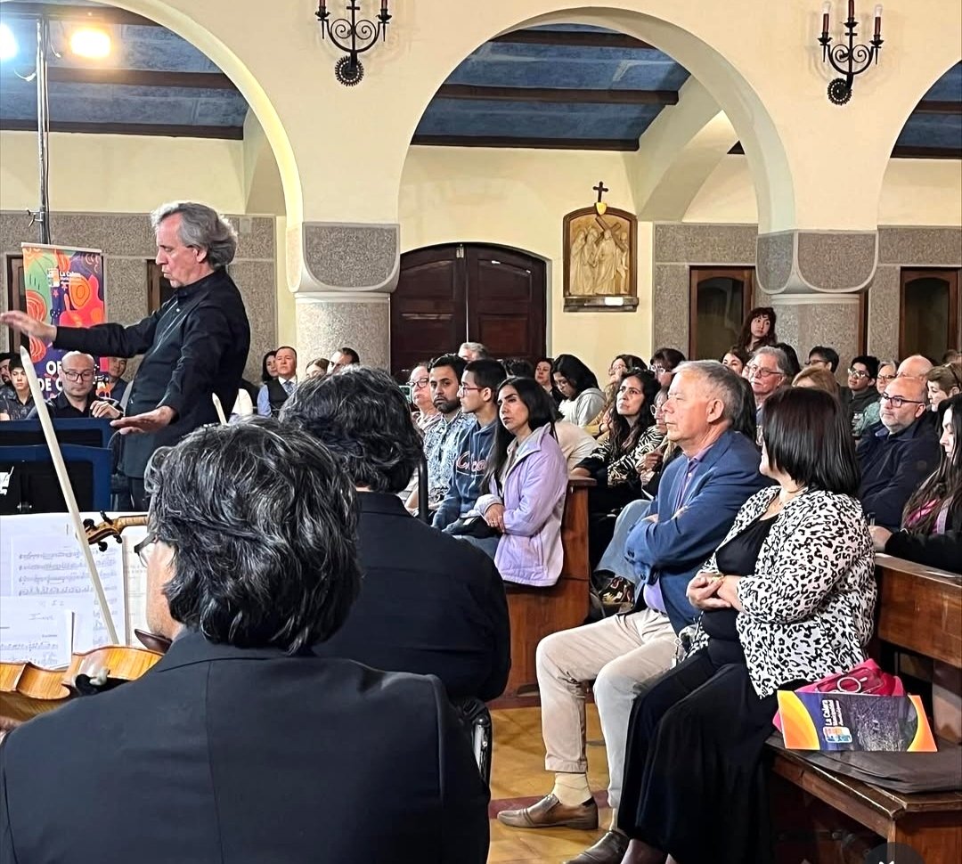 Imágenes del cuarto y último concierto con la Orquesta de Cámara de Chile. Esta vez en la Parroquia San José, en la municipalidad de La Calera 🇨🇱.
marcmoncusi.com