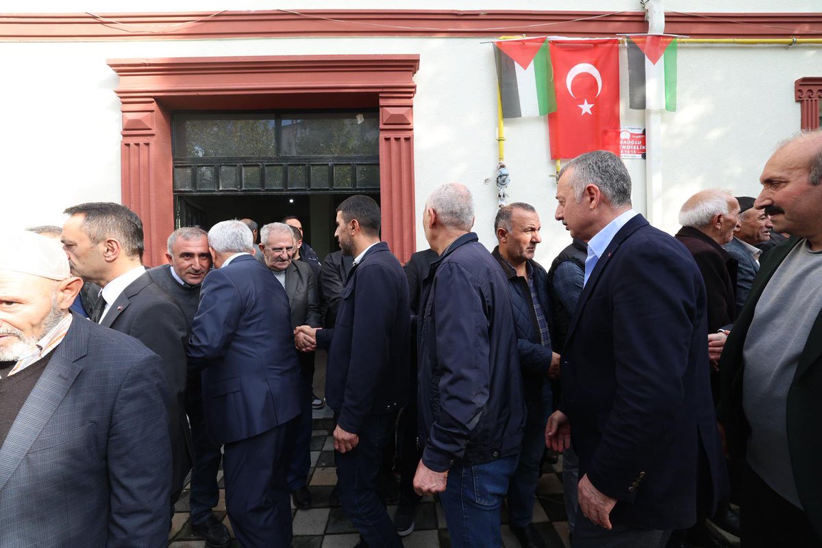 Vefat eden kardeşlerimizin ailelerini ziyaret ederek taziyelerimizi ilettik, acılarını paylaştık. Bu acı hepimizin acısı. Rabbim sabır versin; mekanları cennet, makamları ali olsun.