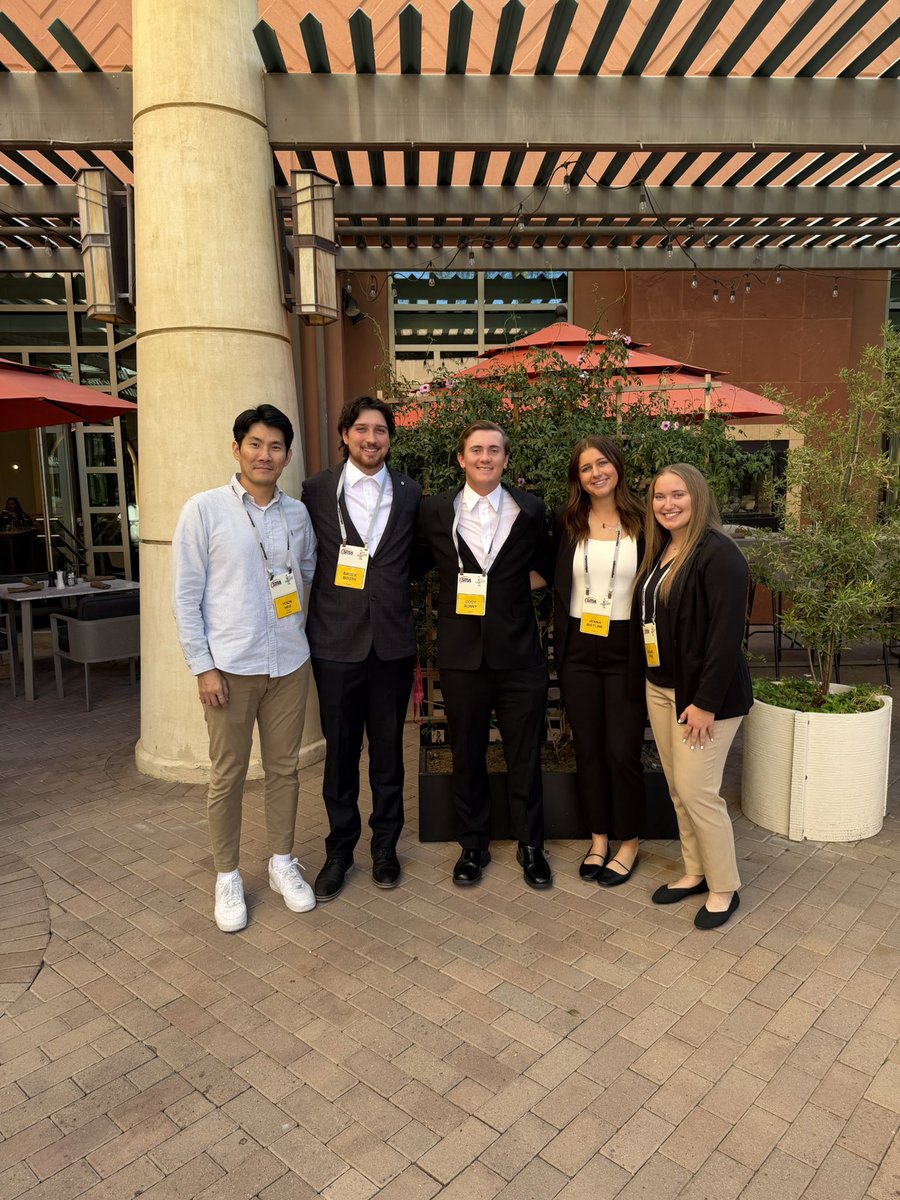 LorasSMG's tweet photo. Better Late Than Never! 😁

A couple weeks ago, 4 of our Sport Management students went to compete at the annual Sport Marketing Association Case Study Competition in Glendale, AZ.  It was a great opportunity to network and learn from some of the top industry professionals! https://t.co/VEy6zoIz04