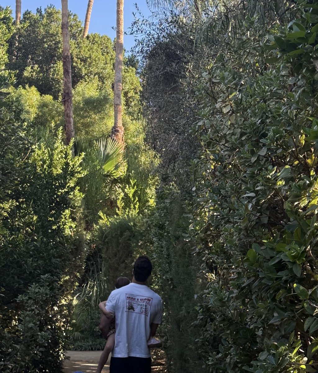 LeftKidney4Theo's tweet image. Theo James in Venice, California 

📸 ruthkearney on instagram