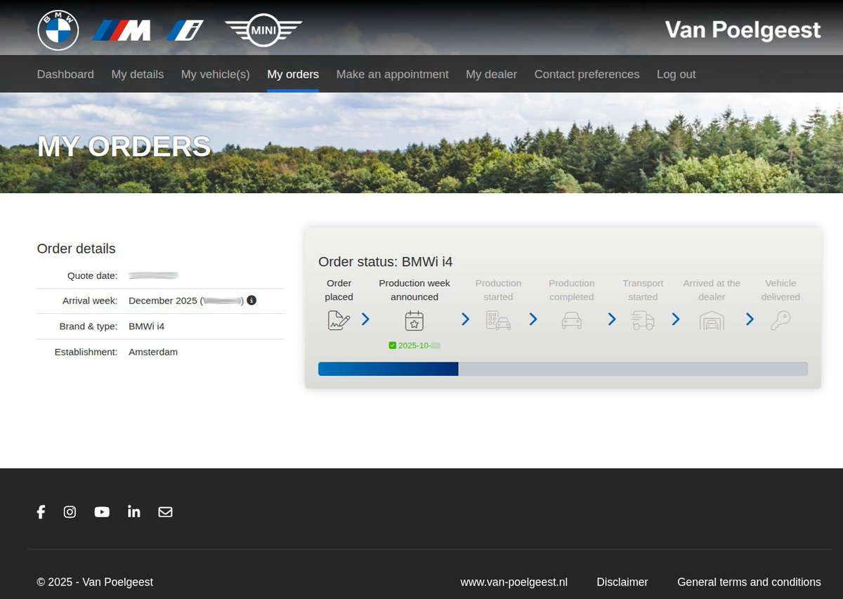 fooctrl's tweet image. Bought my first fully electric car! BMW i4 eDrive40 Gran Coupé M Sport in stunning Portimao Blue.

Custom configuration order placed, production starts soon in Munich factory, delivery expected in December.

Didn&apos;t expect my first EV experience to feel like waiting for a baby 😄