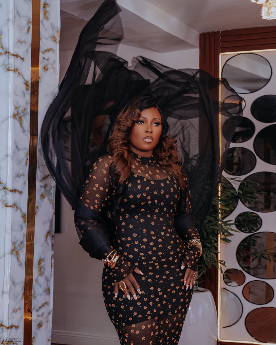 blackmanchild's tweet image. Classy and clean portrait 💯💯💯

Birthday jpng 

📸 @blackman_visuals 

#ibadanphotographers #abujaphotographers #lagosphotographers #lagosphotographer  #ibadanphotographer #lekkiphotographers  #explore #lifestyle #birthdayshoot #lagos #ibadan #birthday #photoshoot #love #girl