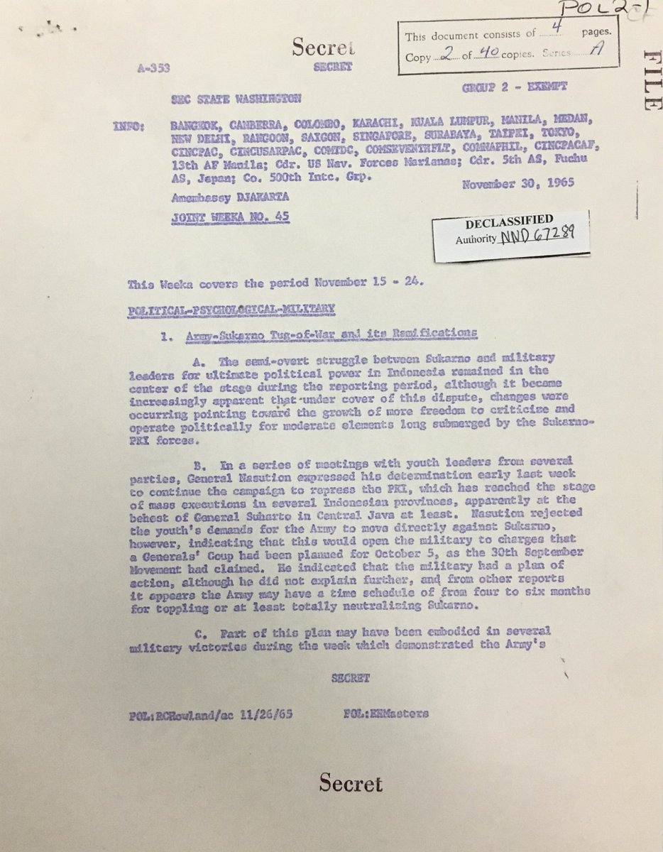 dodisegrovee's tweet image. Dokumen AS No. A-353 (30 Nov 1965) dikirim dari Kedubes AS di Djakarta : ditandatangani Edward E. Masters untuk Menlu di Washington.

Isi laporan di 2 Point:
➡️ B : eksekusi massal atas perintah Jenderal Suharto di Jawa Tengah.
➡️ F : 5.000 hingga 10.000 orang telah dieksekusi.