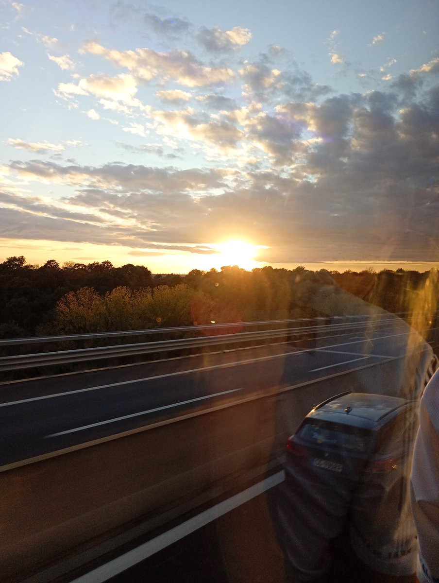 danielpaoliniTW's tweet photo. Autostrada L'Aquila-Roma
9.11.2025 - 16,30 https://t.co/QXOH1dbXeW