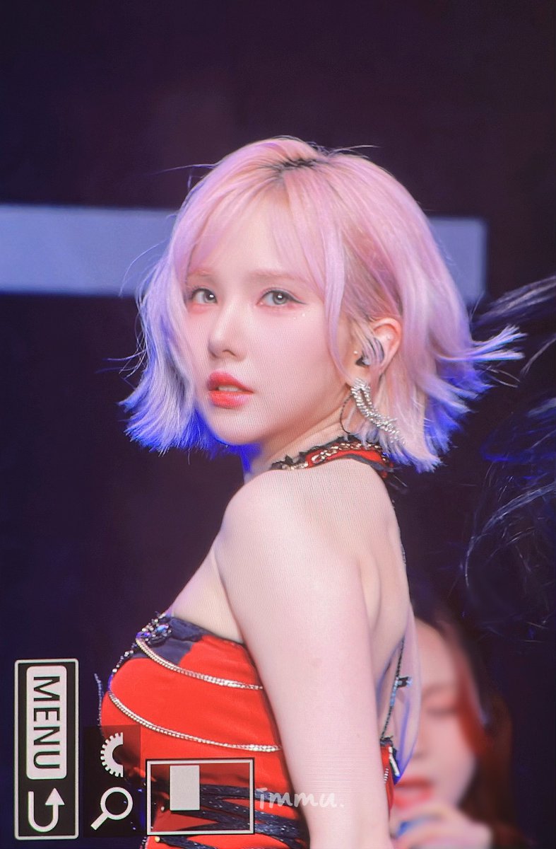 immutable116's tweet image. 251110 시드니 프리뷰

#비비지 #은하
#VIVIZ #EUNHA