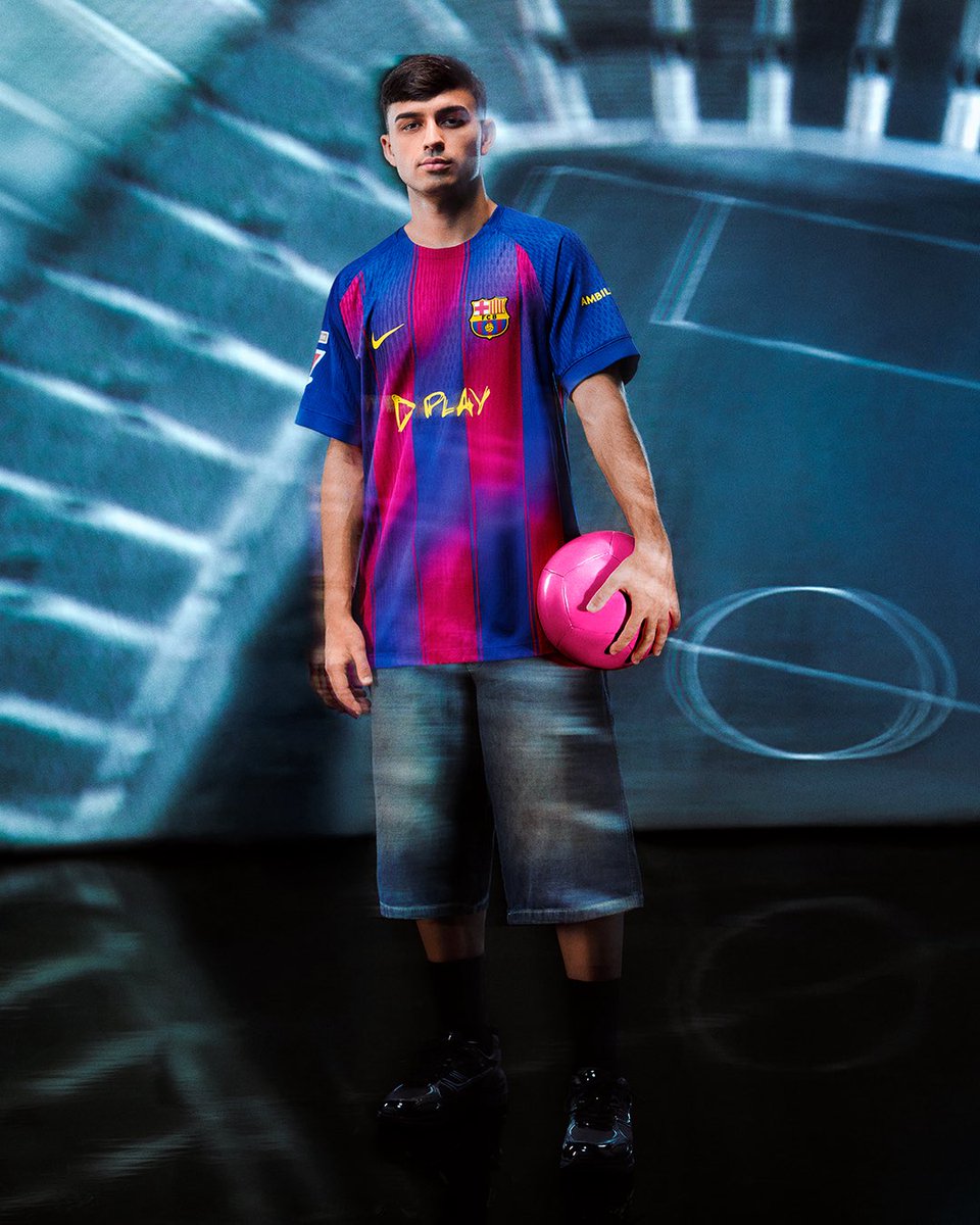 JaqueMarquez7's tweet image. 🎁 SORTEO FC BARCELONA 🎁

Los compañeros de @17ct_info tienen nueva cuenta y sorteamos juntos la camiseta del Barça A ELEGIR SERIGRAFIADA

Requisitos:
✅Seguir a @JaqueMarquez7 @17ct_info 
🔄Dar RT a este tweet
💬Menciona un amigo

Ganador: 14/11 🍀