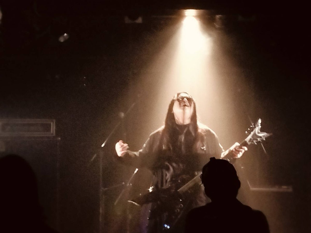 魔王@New single「鼓動」配信中 tweet media