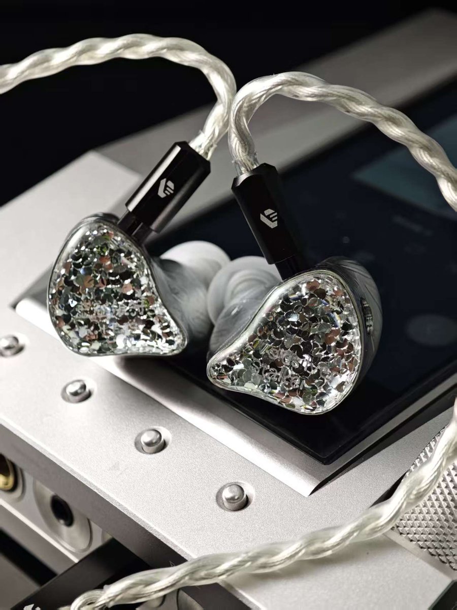 ARISYN_Official tweet media