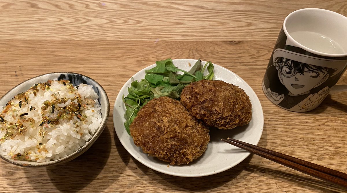 yokke4's tweet image. 今週は長かったー！
やっと明日お休み🥹

今日はこちら✨
毎日、うまい😌

しかし自分の時間作る努力せんと、未来変わらんなー。
今日で幼馴染が46になったんだけど、自分が50になった時に、どういう自分になっていれるか…考えさせられました。

とにかく行動せにゃーならんわ💦